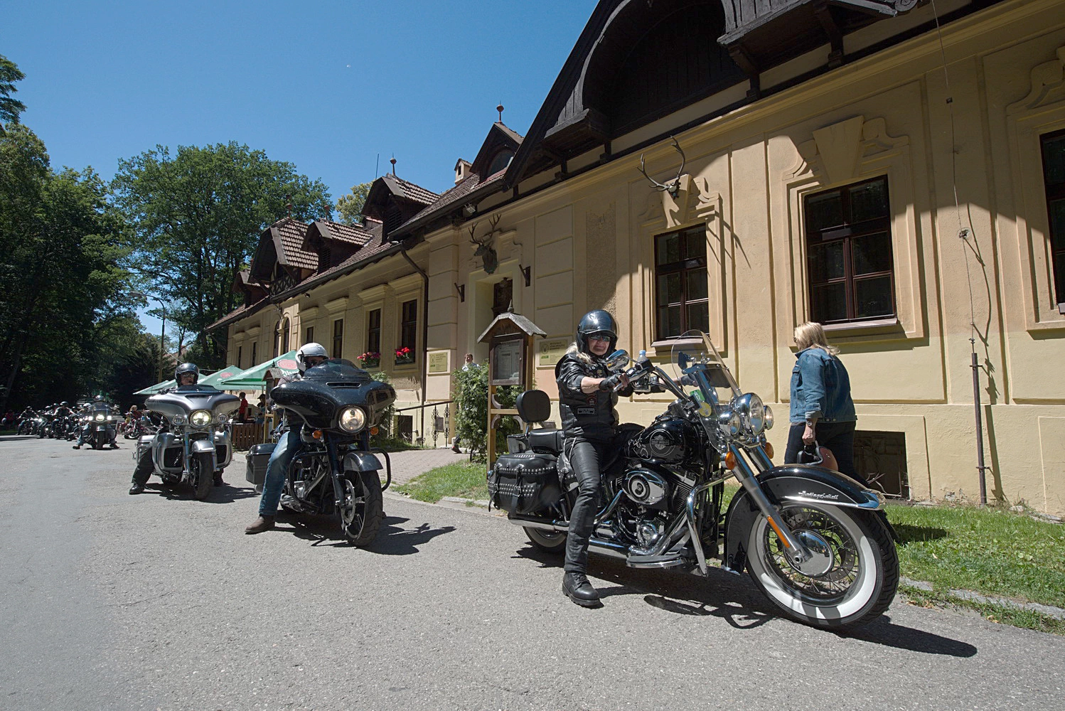 stara myslivna harley davidson 03
