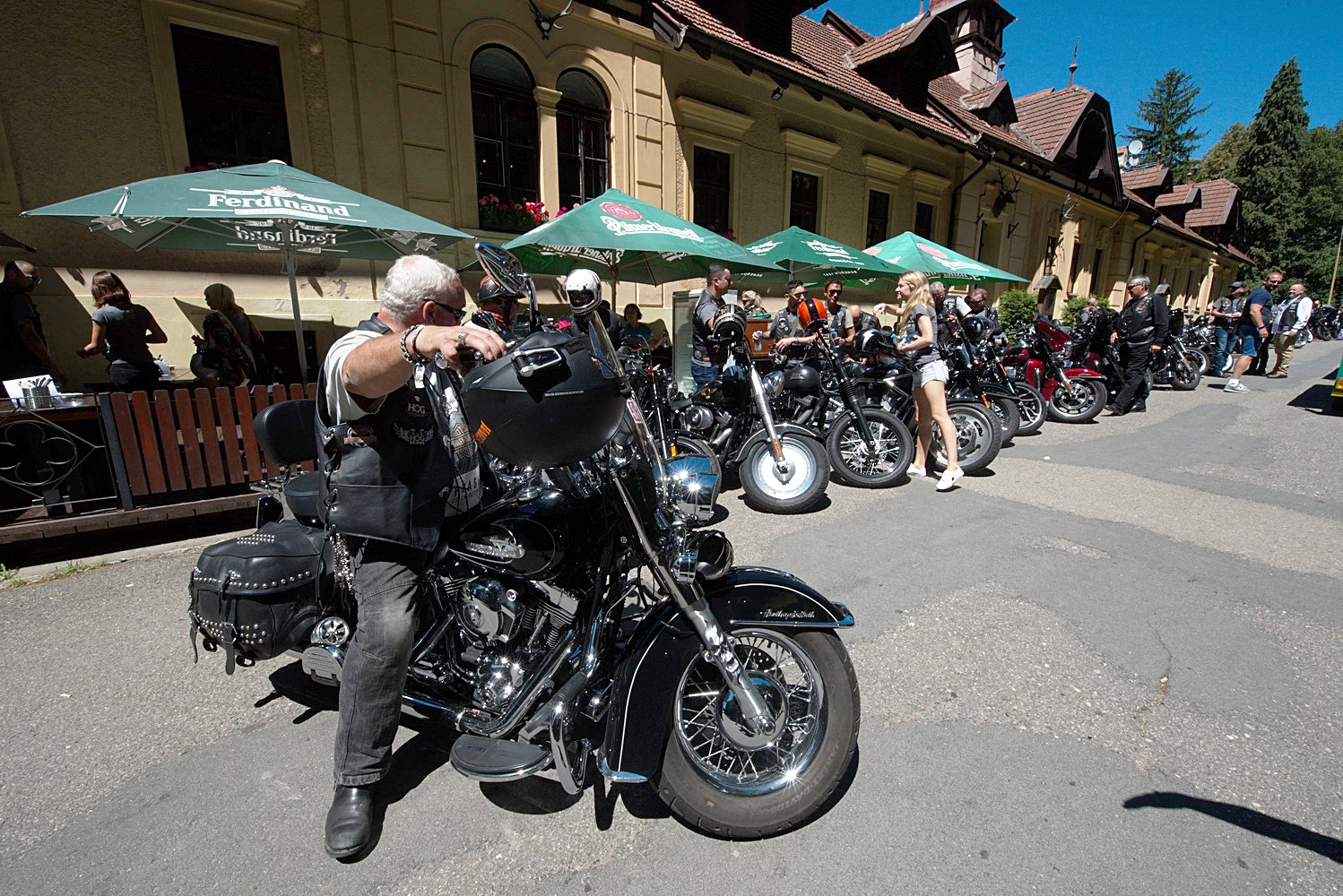 stara myslivna harley davidson 08
