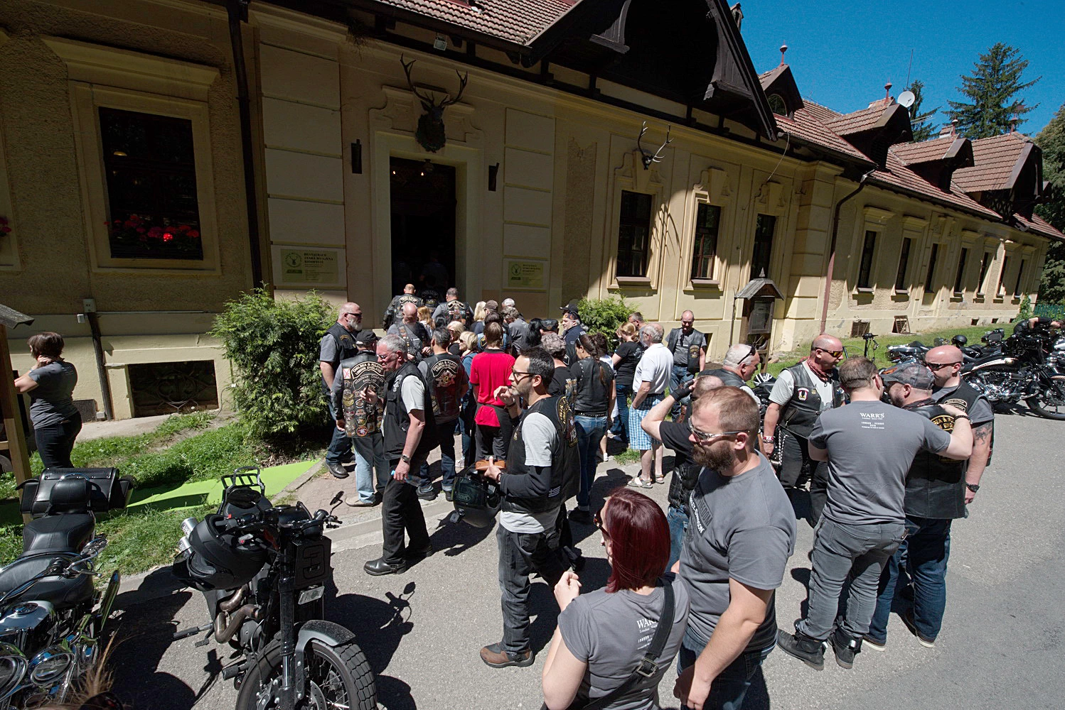 stara myslivna harley davidson 13
