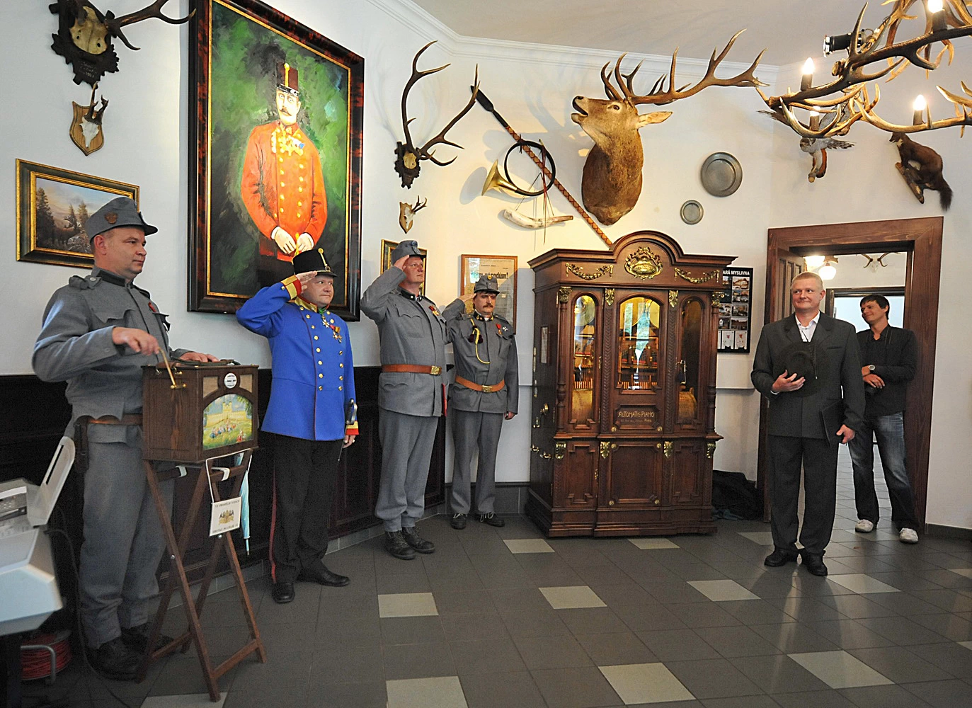 stara myslivna orchestrion 07