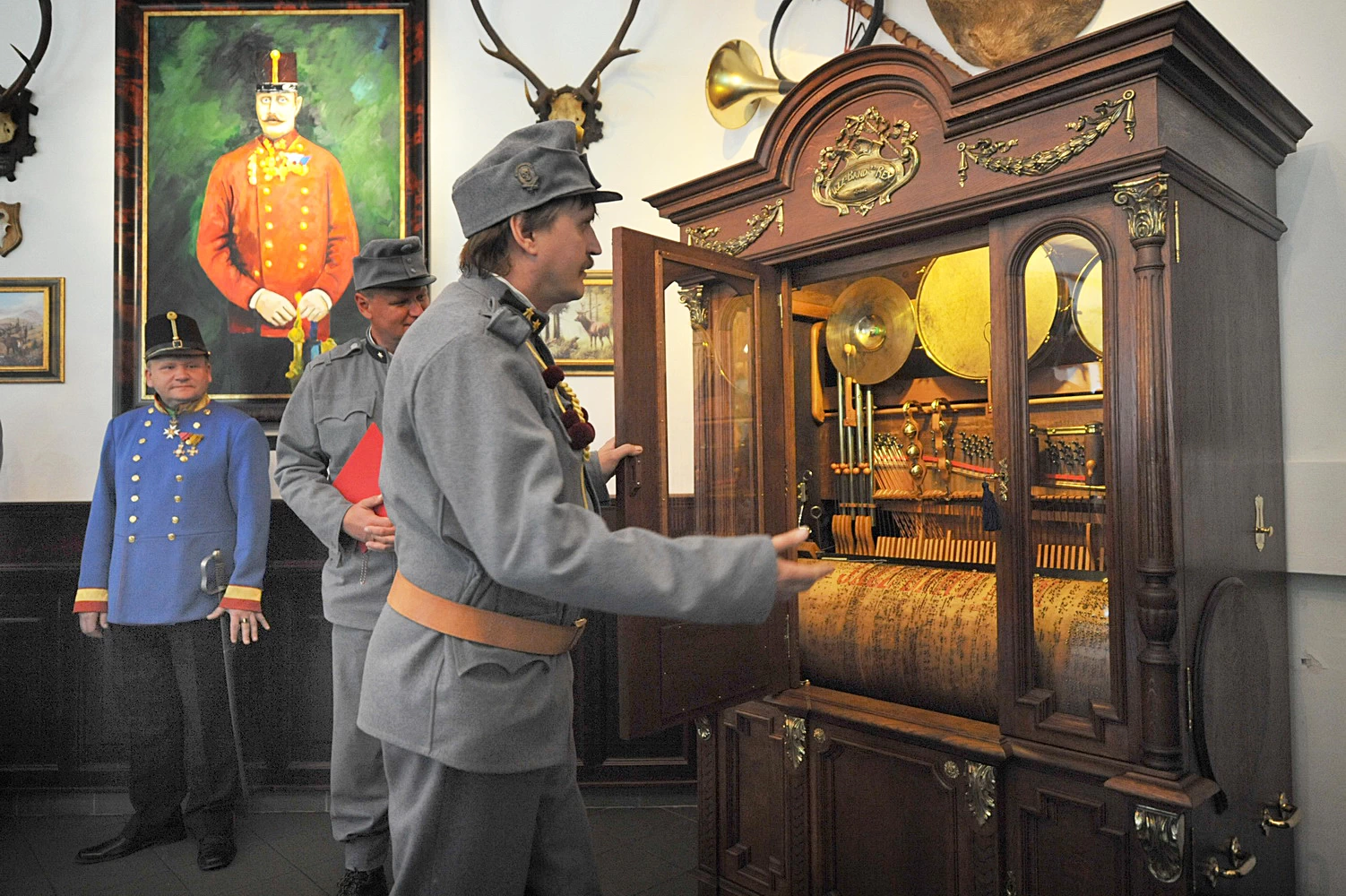 stara myslivna orchestrion 11